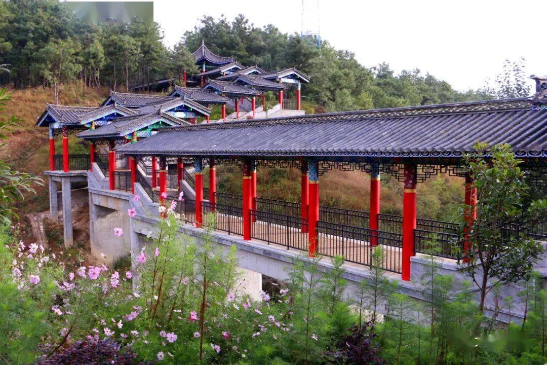 鹤庆:打造白族精品小城_县城