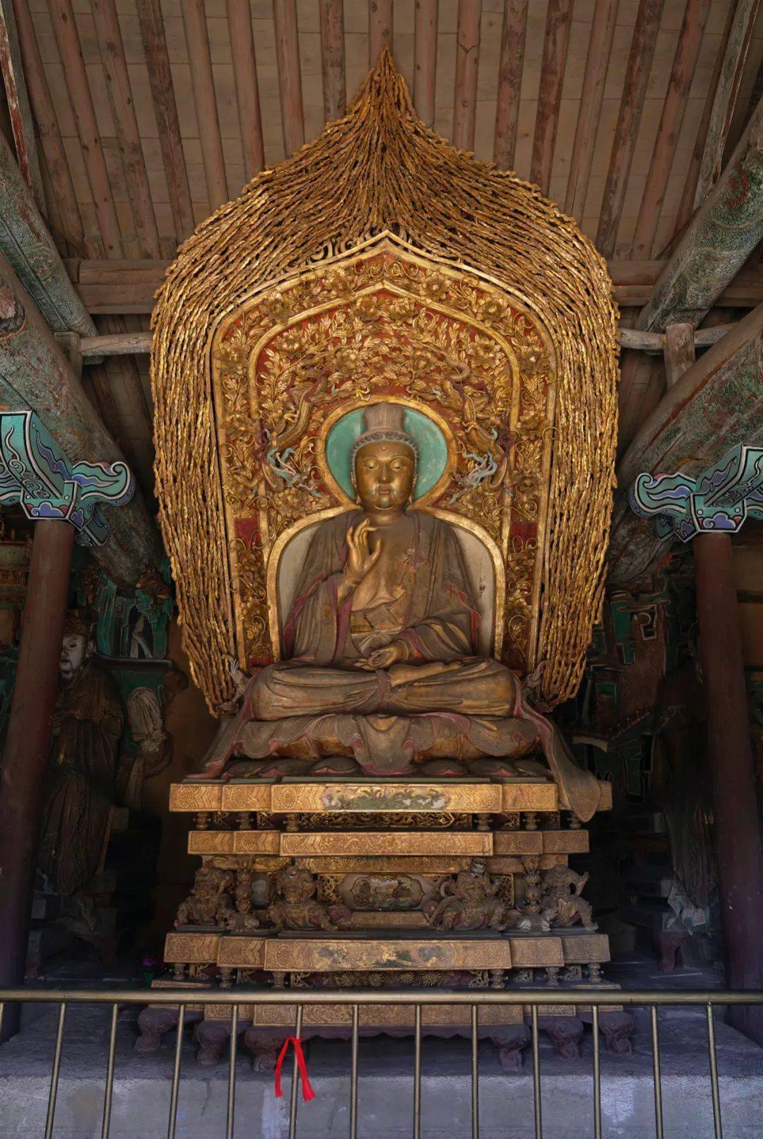 佛影禅境:崇庆寺彩塑