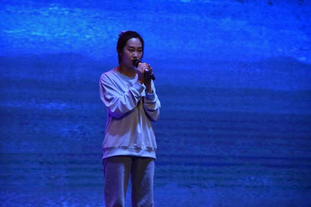 轻工学院2020校园歌手大赛,用心聆听你的声音!_舞台