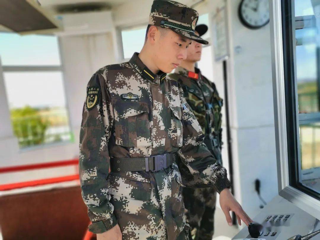 新排长对基层生活有多爱