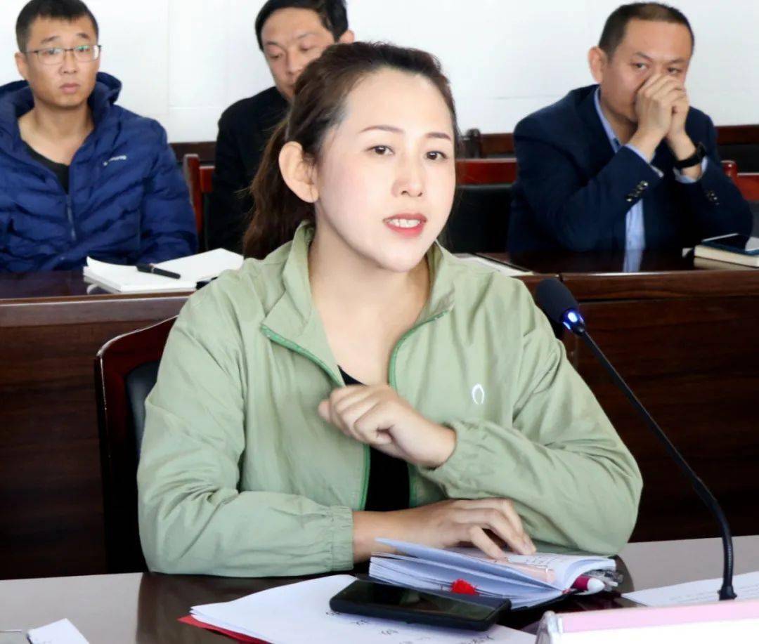 沁源县的名女人图片