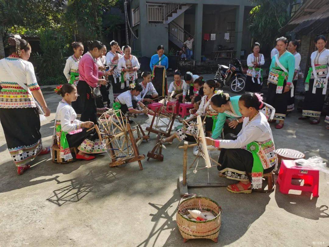 文化惠民文化富民者米乡手工织锦培训班开班