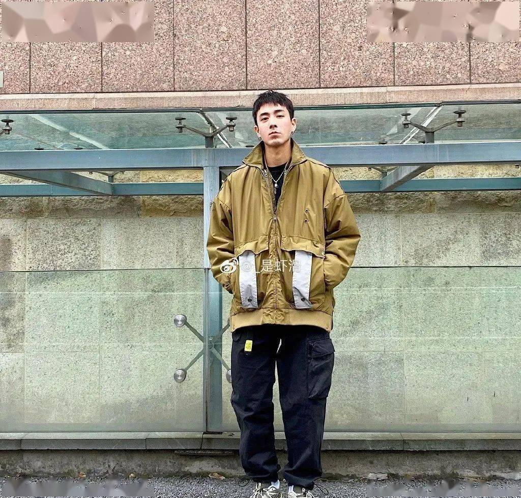 一位30岁小伙的穿搭日常,好精致一男的