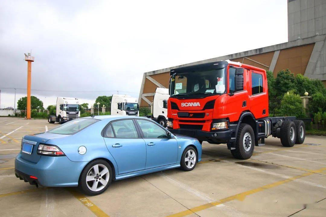 萨博斯堪尼亚曾经的一家人