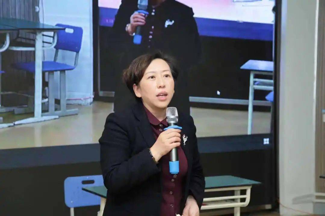 基于大数据的精准教学研讨会暨蚌埠一中智慧教学展示周活动顺利开展