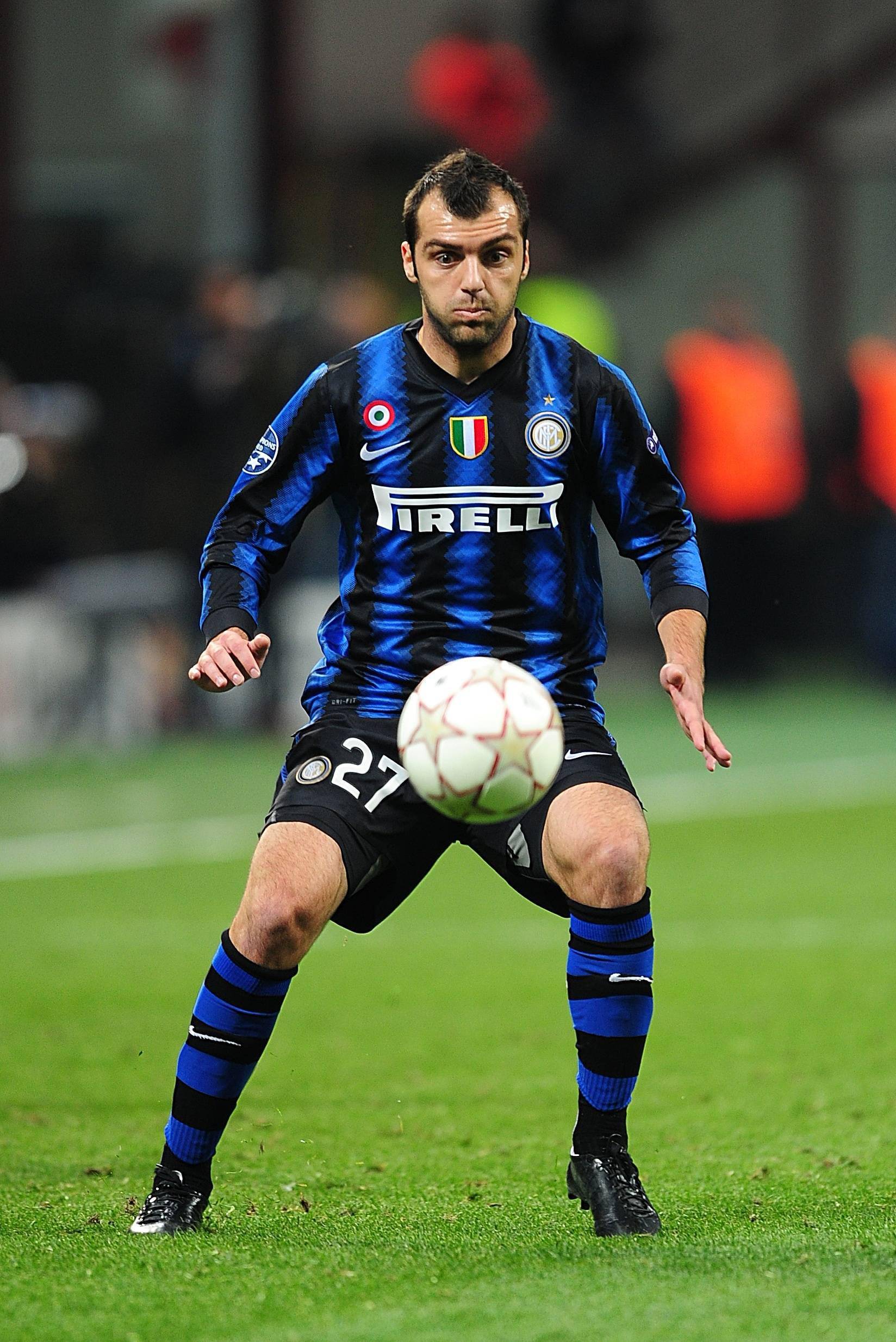 老兵不死潘德夫坚守19年助北马其顿首进欧洲杯