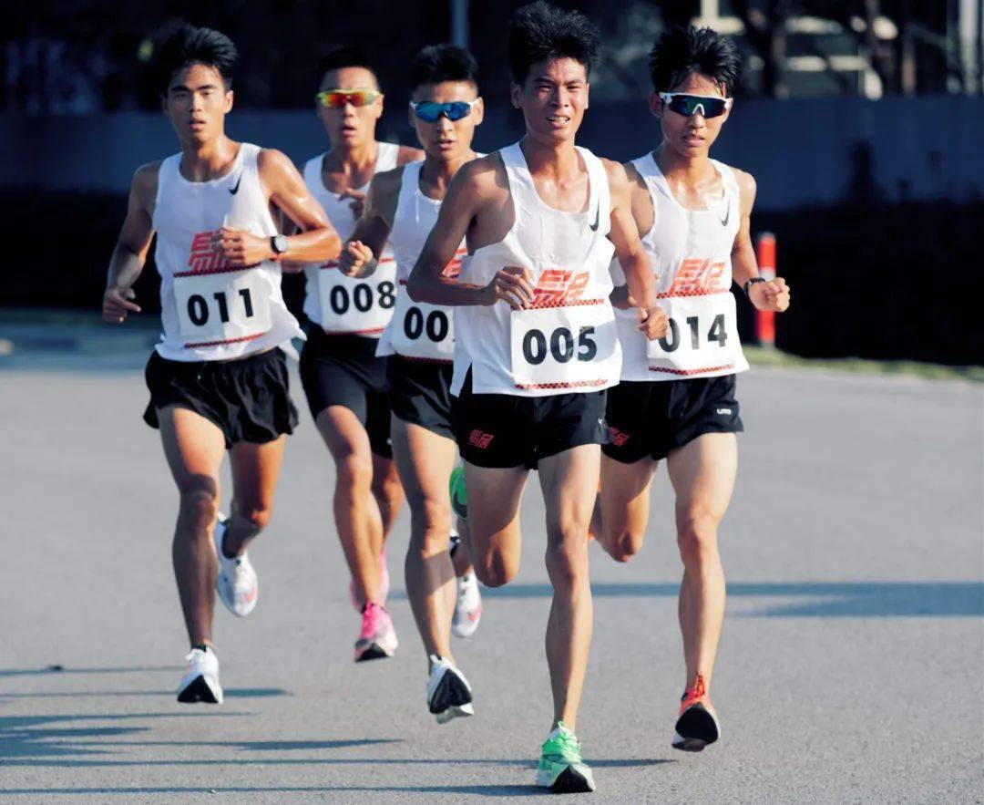 李岩在马拉松这条赛道上还有更多的可能性
