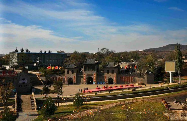 大阳古镇位于山西省晋城市泽州县大阳镇,故称阳阿,距今已经有两千六百