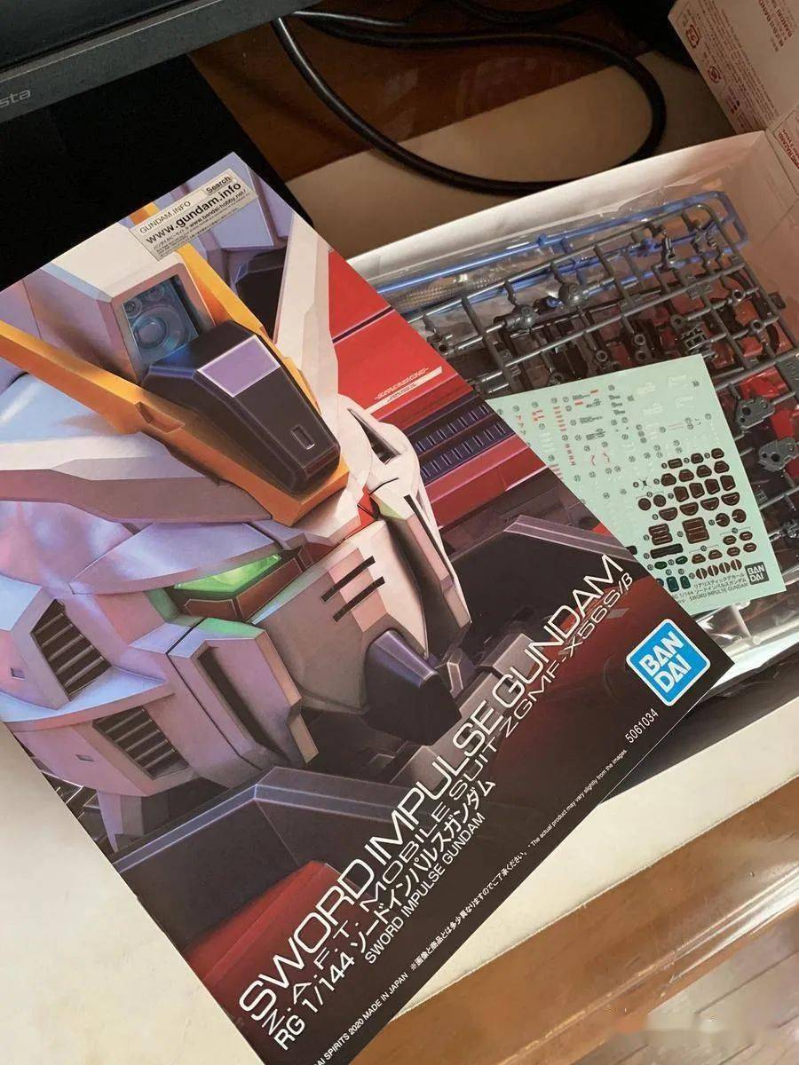 万代11月pb网限mg神兵型圣约高达rg巨剑脉冲高达盒照与素组