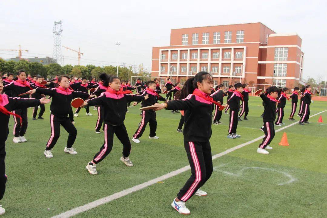 李堡镇中心小学乒乒乓乓乒乒乓乓