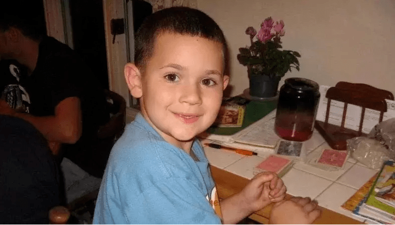 以往任何时候都更像一个女人」,她计划在宝宝出生后进行更多变性手术