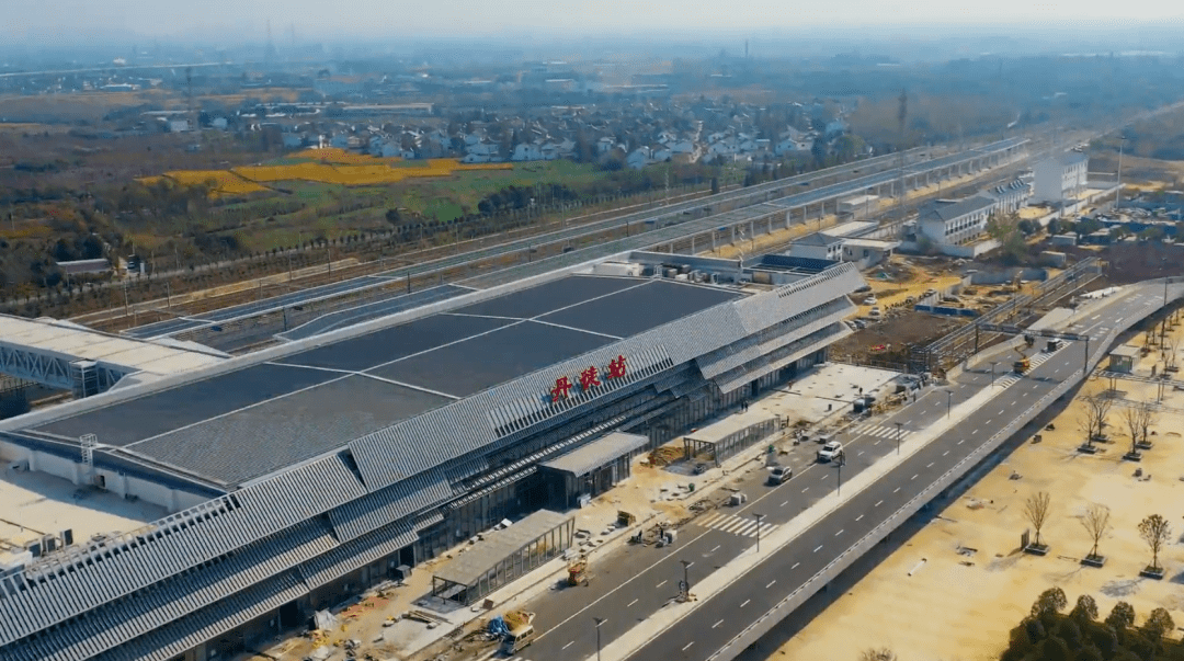 镇江人视频实拍连镇高铁丹徒站大港南站高清实景来啦