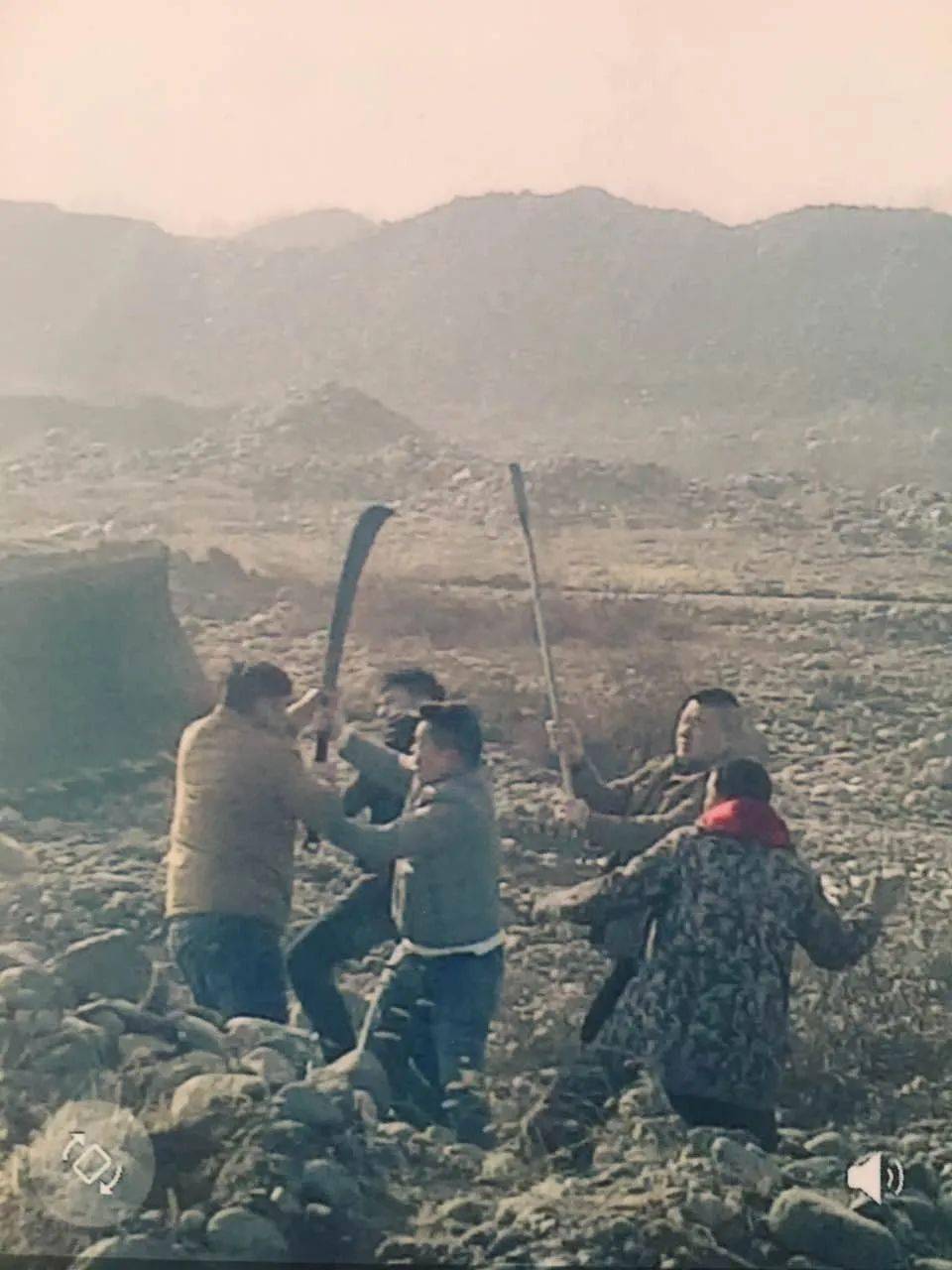 以黑吃黑 吸毒"黑老大"被汝州警方摧毁!