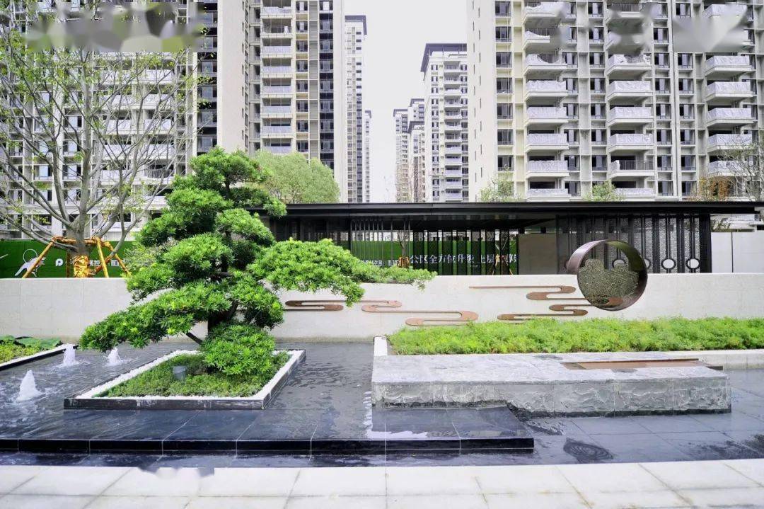 保利和府二期营销中心开放盛况空前