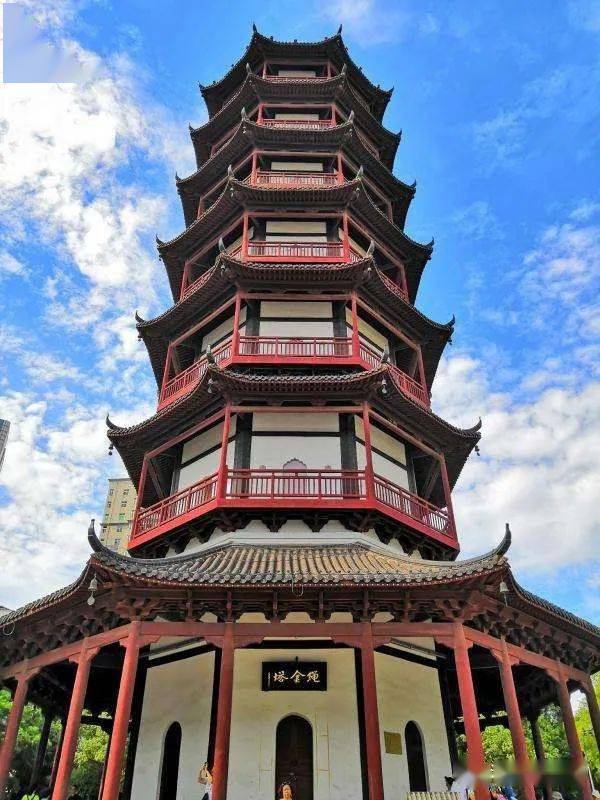 南方昌盛的镇城之宝——绳金塔_南昌
