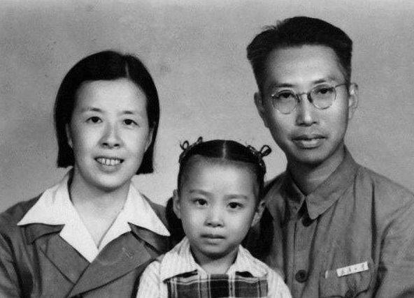 被尊称为先生的中国女性,个个不简单,你知道几位?_骆玉笙