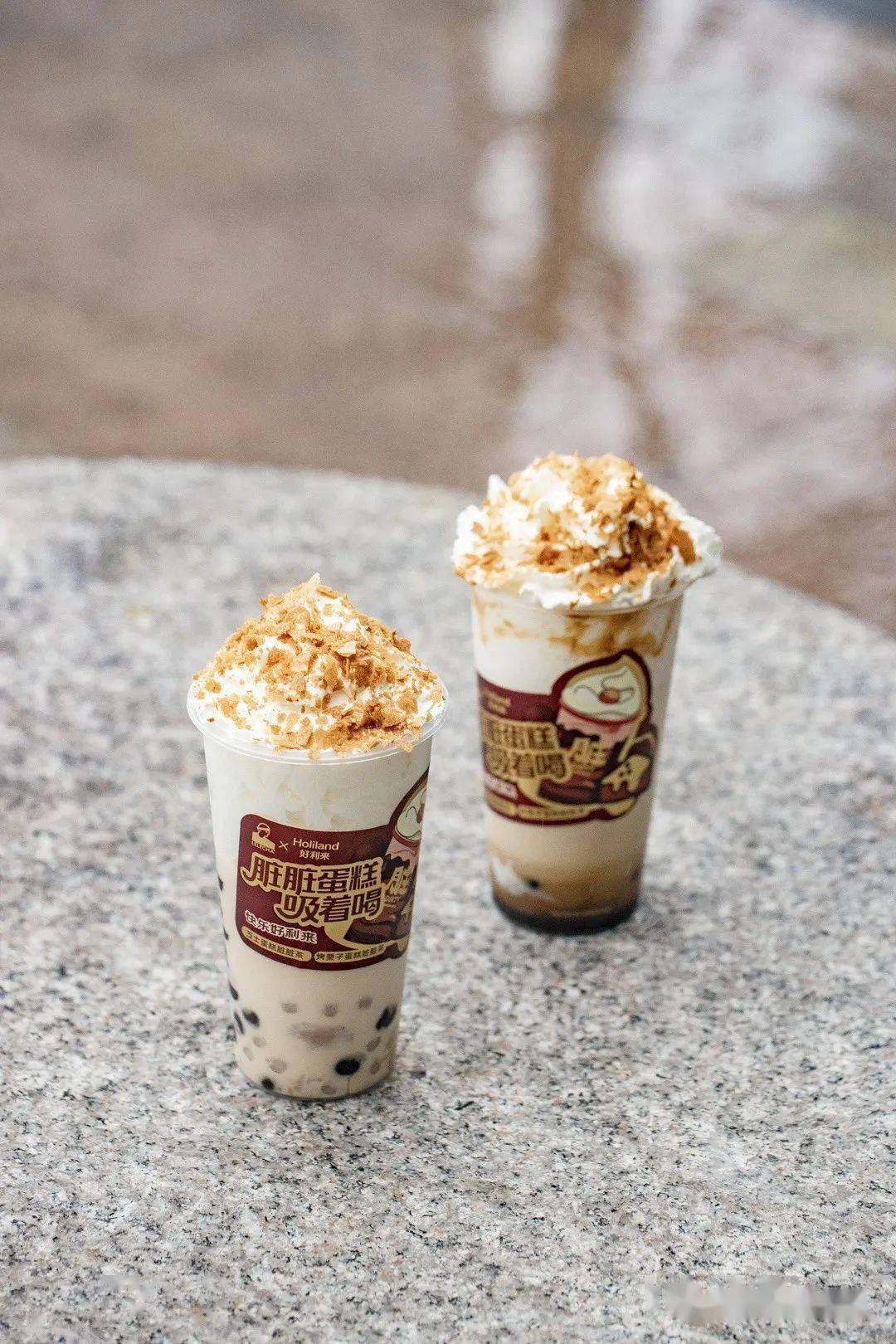 乐乐茶初冬第①杯蛋糕奶茶,联名好利来