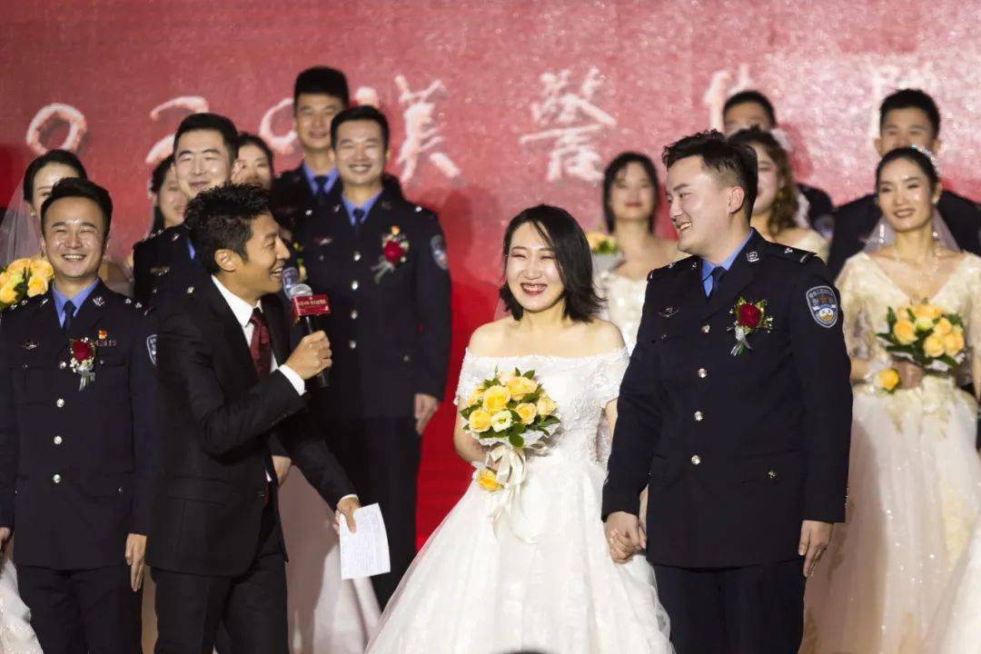 礼成!2020汉警集体婚礼举行,38对新人喜结良缘