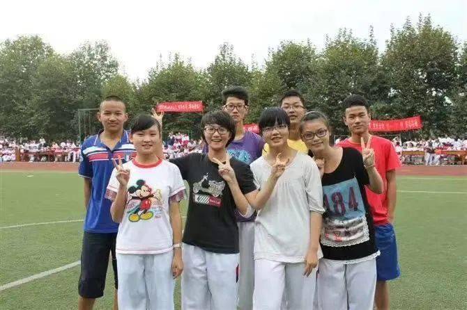 贵阳骄傲刷屏的24岁文昌航天巾帼了解她在清华中学的读书时光