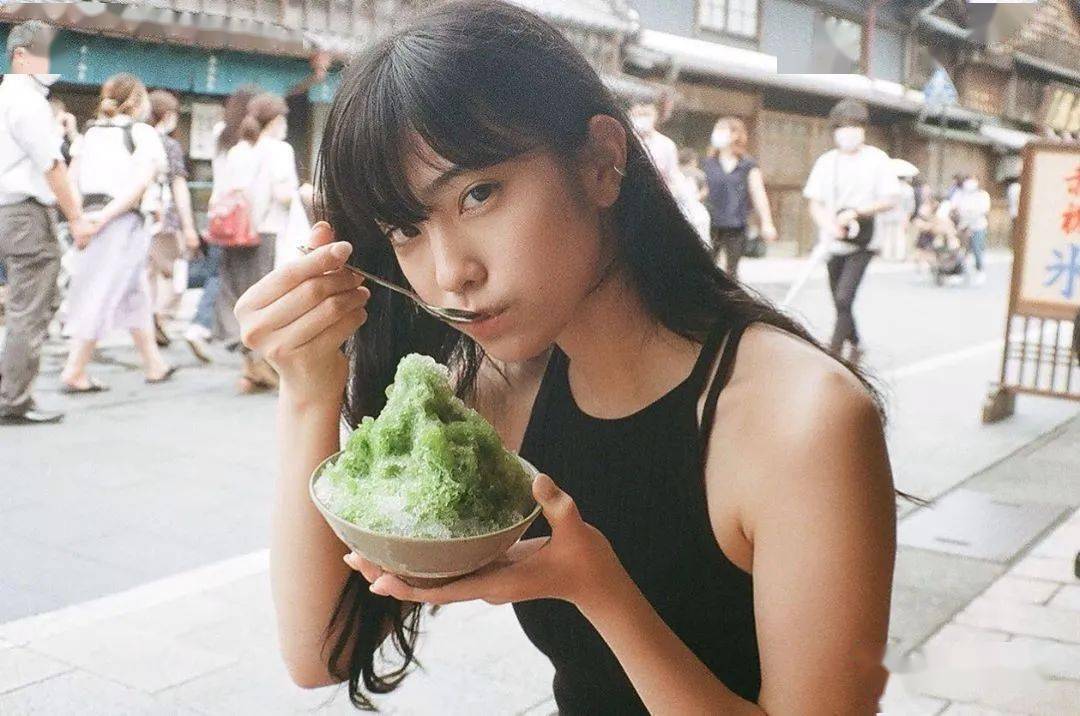 希望你们也会喜欢这位麻豆喔这里有好看的照片哈12.