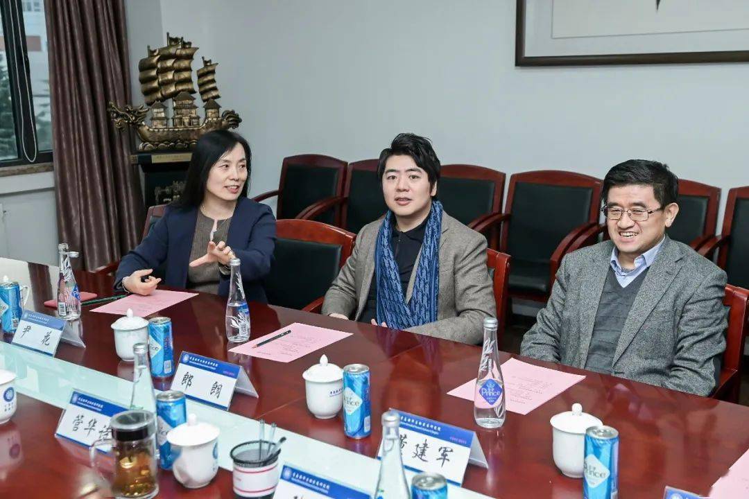 董建军表示,酒水同根,好的啤酒酿造厂也必须是好的制水工厂.