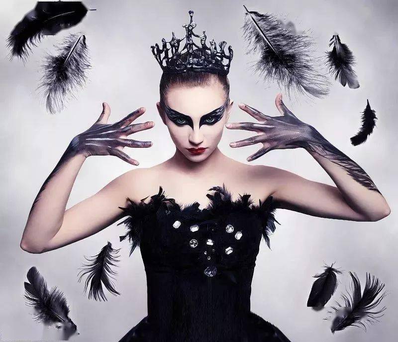 芭蕾舞剧天鹅湖黑天鹅妆容是怎么画出来的教您成为舞蹈女王