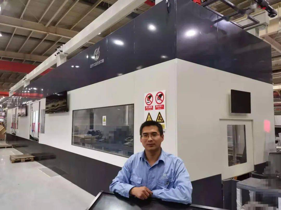 【爱岗敬业标兵】徐世龙:一个爱奋斗80后青年