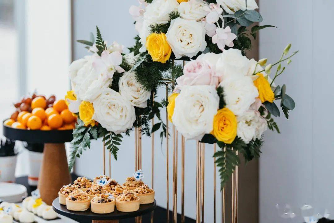 总是可以给人美好放松的感觉精美可口的茶歇糕点精美茶歇陆续在签到处