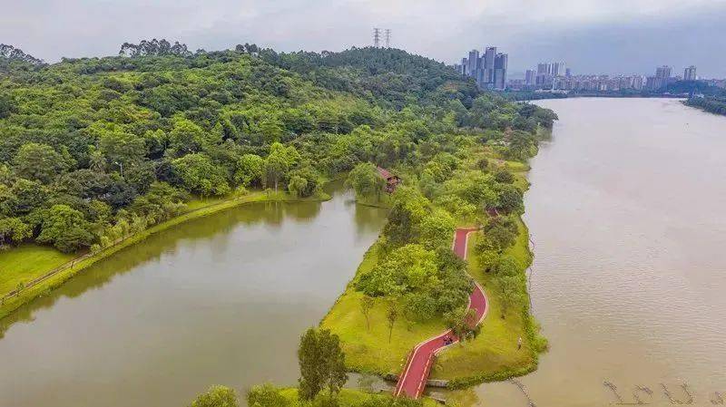 江畫廊起點是增城市荔城街初溪水利樞紐工程,終點在正果鎮湖心島景區