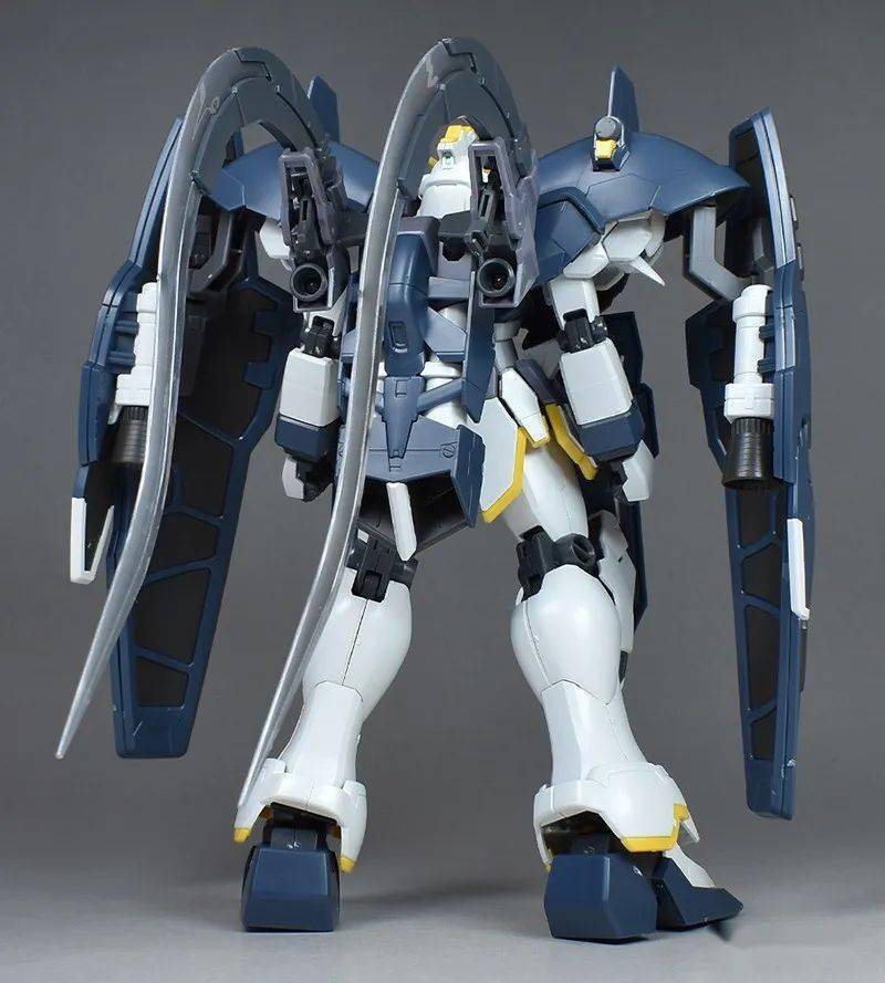 【资讯】万代:网限 mg 1/100 沙漠高达ew(犰狳装备) 官博素组_评论