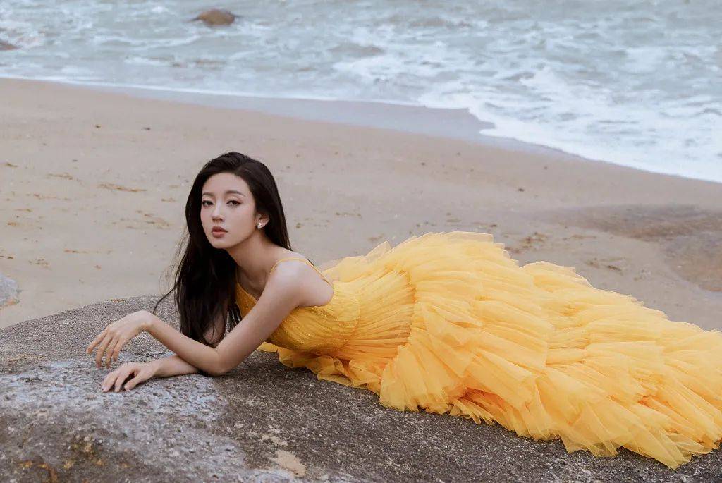 金鸡奖厦门落下帷幕 女明星造型盘点