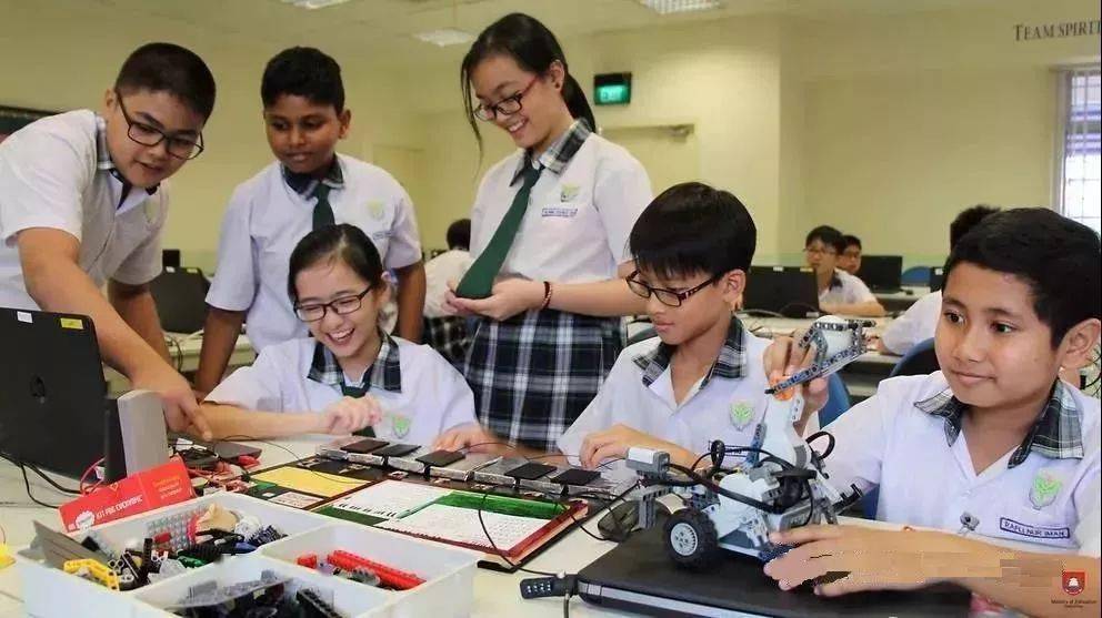 新加坡中学教育体制是怎样的?有没有院校排名?_手机搜狐网