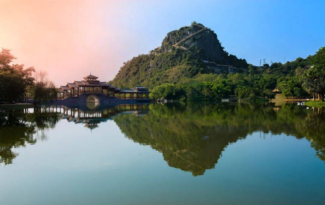 天气太冷不愿意出门别呀南宁这些地方带给你不一样的冬日美景