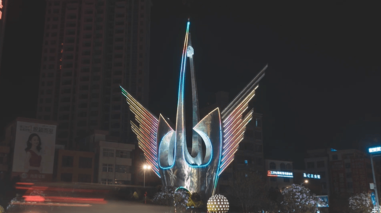 靓当廉江夜晚按下加速键