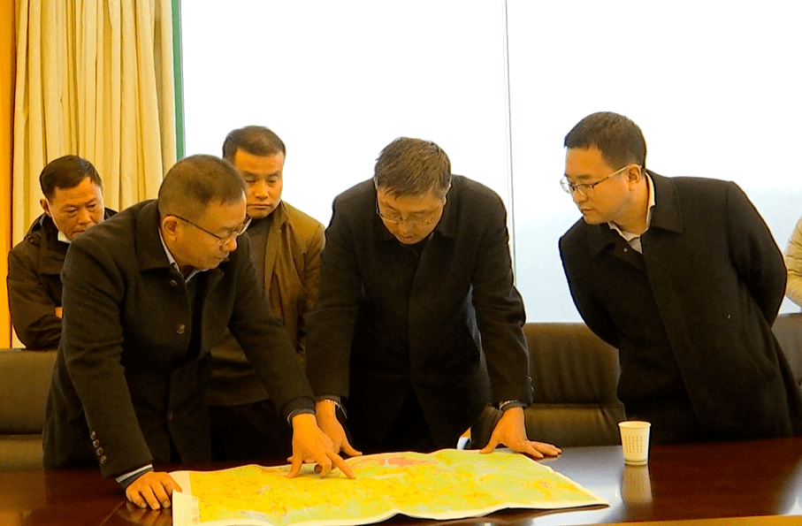 县委常委,宣传部长刘炳坤,县委常委,县委办主任廖志文及相关部门负责