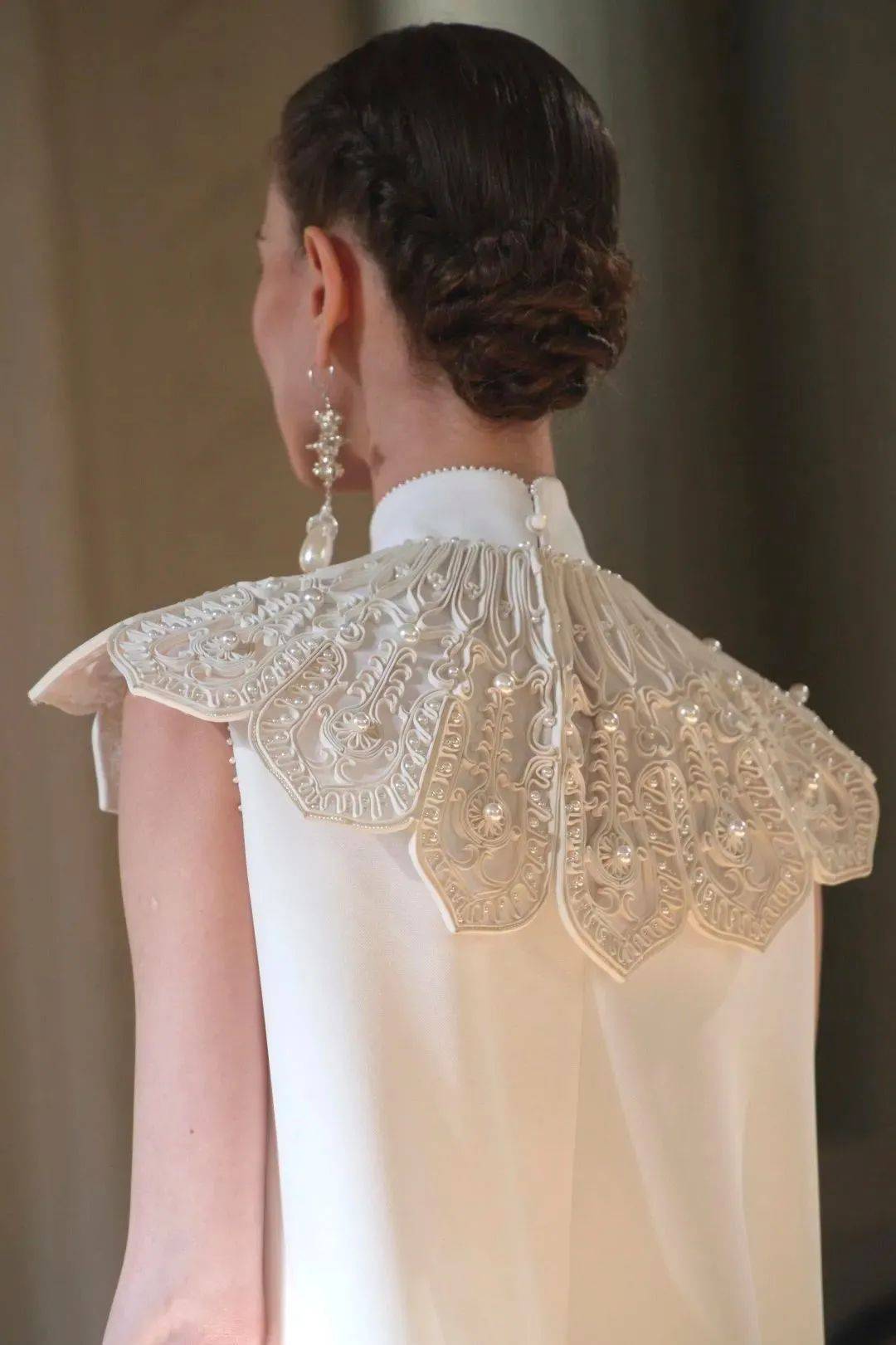 云肩|云想衣裳花想容,云肩你真的了解吗?_装饰