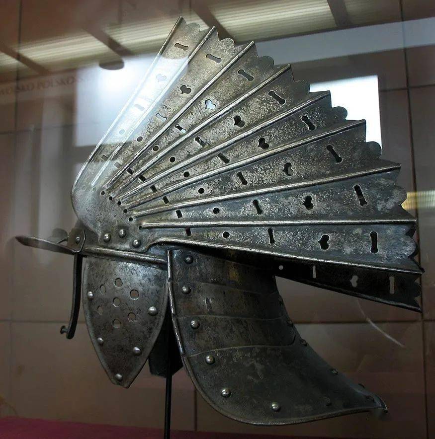 波兰克拉科夫国家博物馆馆藏翼骑兵甲胄欣赏