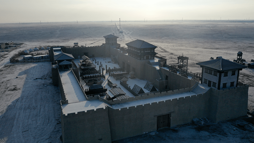 和赵军交战拍摄于aaaaa景区乌尔禾世界魔鬼城《大秦赋》剧集截图