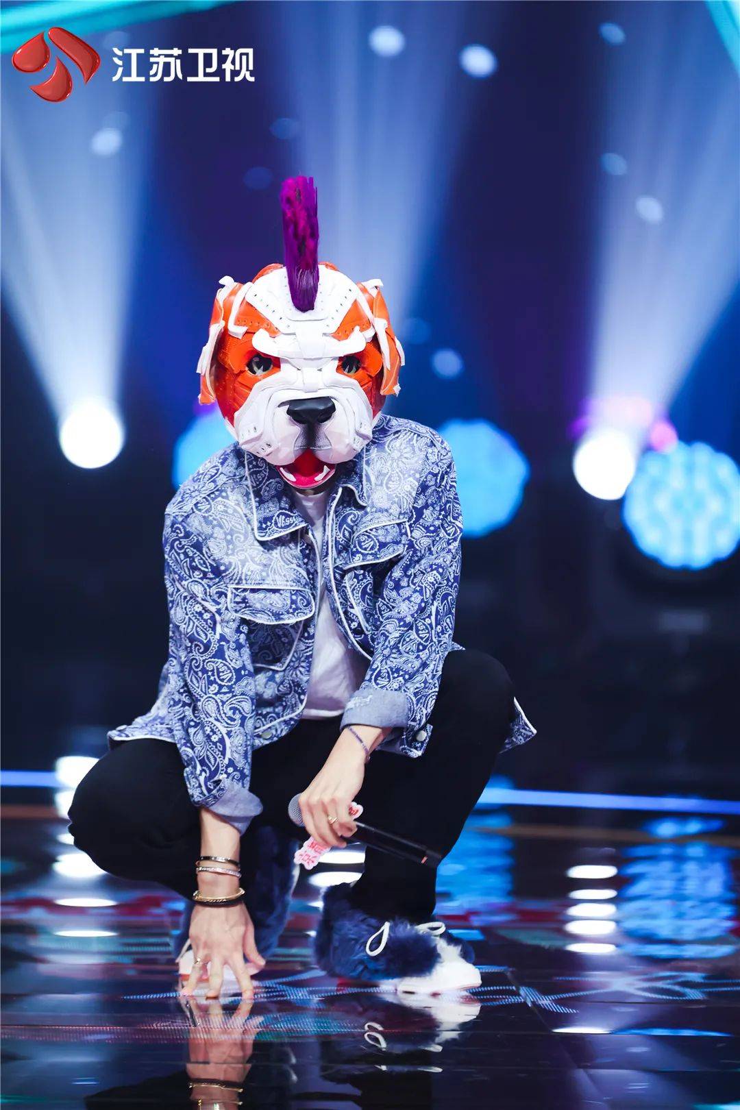 《蒙面唱将猜猜猜》百变声咖爆笑登场 "海边的丘比特"揭面在即