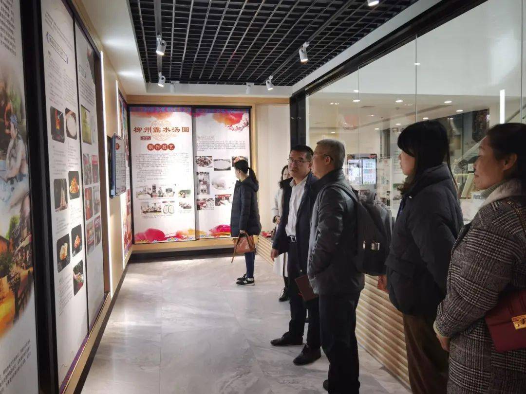 报送单位:城中区委宣传部作者:廖瑀关注一起来宣讲传递正能量● 投稿