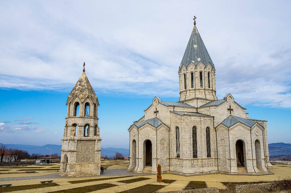 纳卡游记重温战前的和平景象