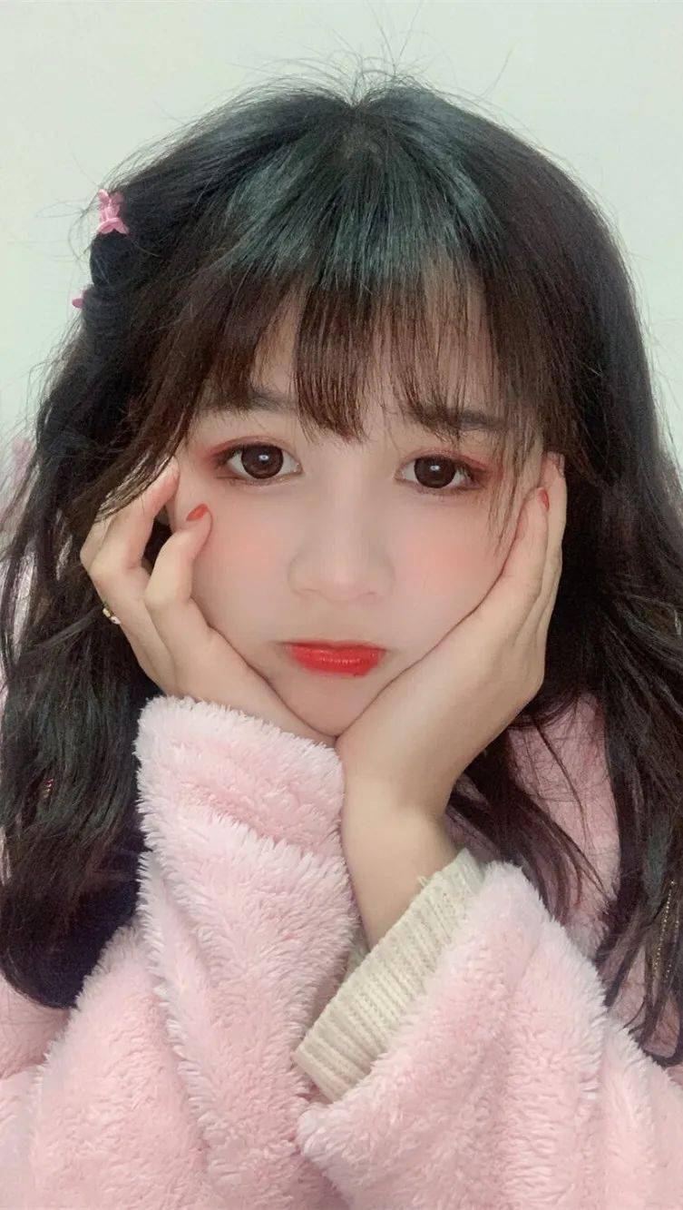 手机壁纸网红萌小叶