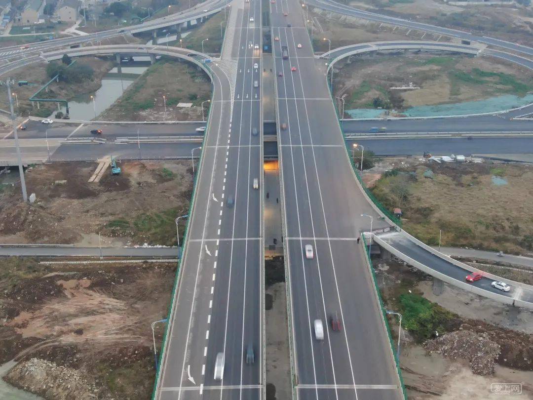 港城这条干道全线开通!