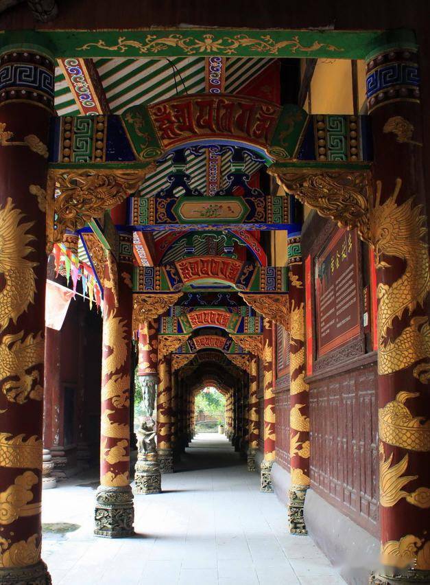 围堆堆来广汉你不能错过的旅游景点龙居寺