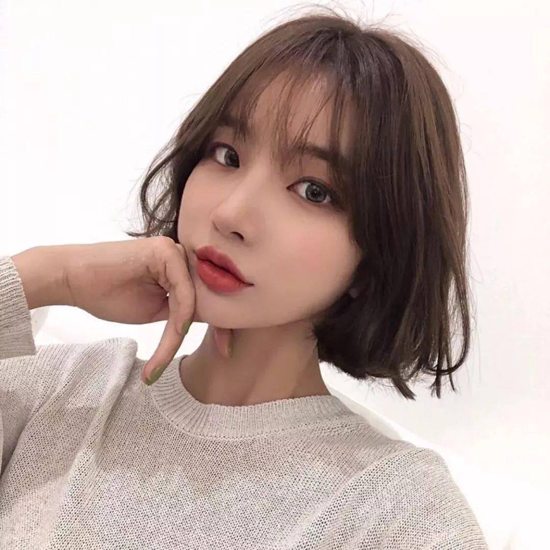 "脱单"利落齐耳短发