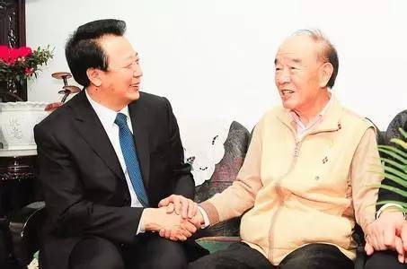 沉痛哀悼晋绥老革命山西省委原书记李立功走了享年96岁