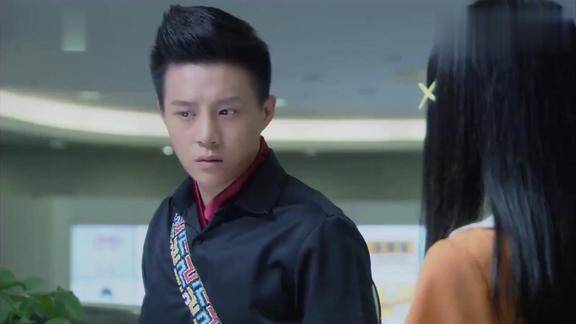 魔仙小蓝希望奥玛回哈莱星奥玛却想留在这里