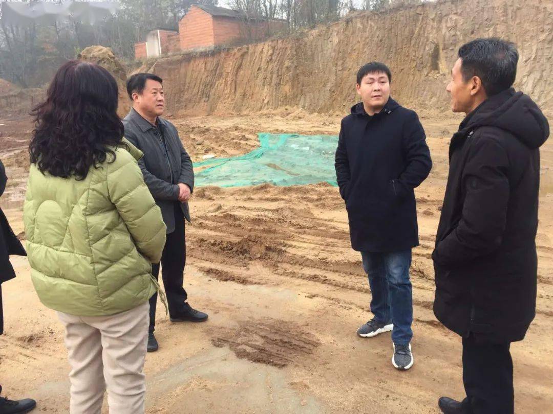 固始分公司开展燃油宝销售竞赛1.商城县副县长调研北环路站迁建情况