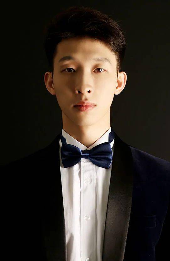 广西师范大学丨王冠奇艺术硕士中期钢琴独奏音乐会