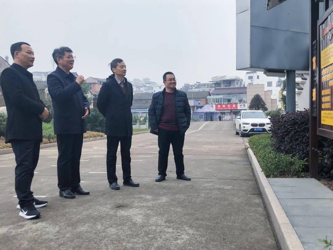 开拓创新不断开创关心下一代工作新局面东阳市关工委主任陈绍龙来到